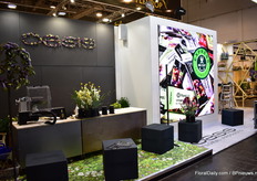 The booth of Smithers-Oasis.